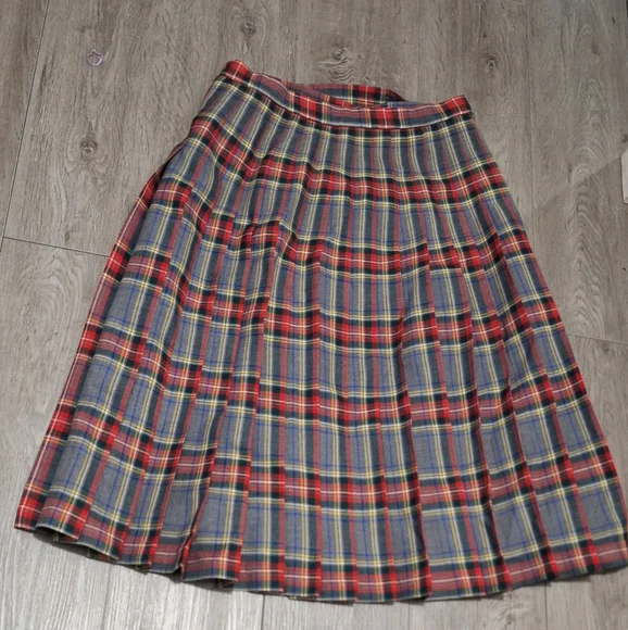 Vintage Bonda Textiles Nova Scotia Wool Tartan Pleated Skirt Sz 14 Fabric Button - Picture 2 of 10